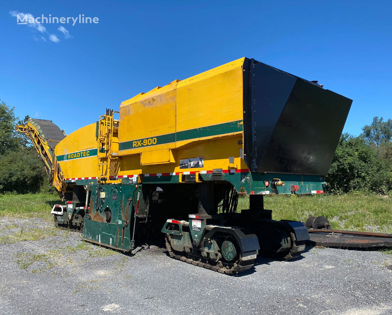 Roadtec RX900L asphalt milling machine