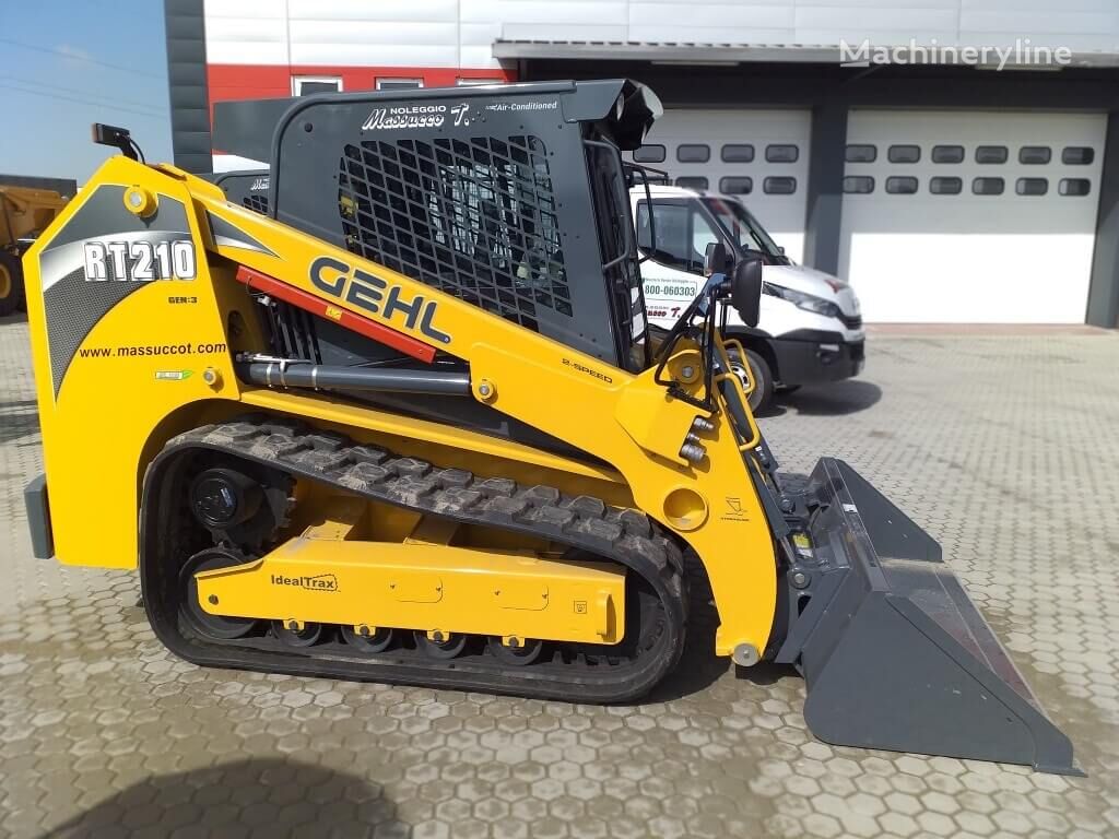 Gehl RT215 compact track loader