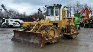 Caterpillar 825C compactor