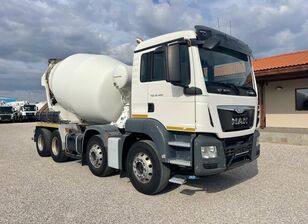 Putzmeister  on chassis MAN TGS 32.400  concrete mixer truck