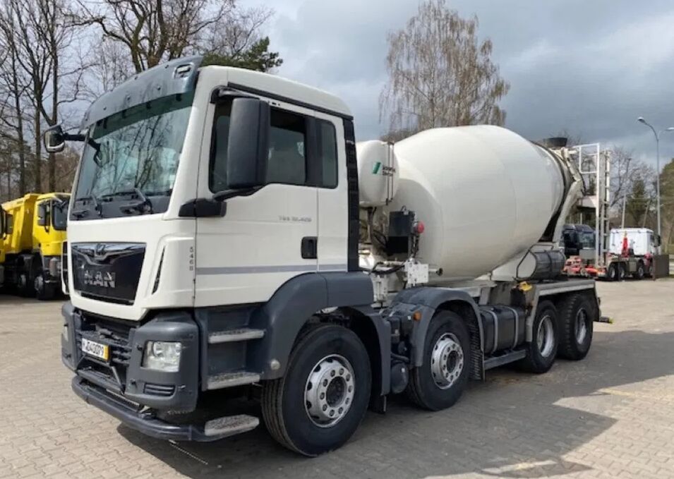 Stetter  on chassis MAN TGS 32.420 concrete mixer truck