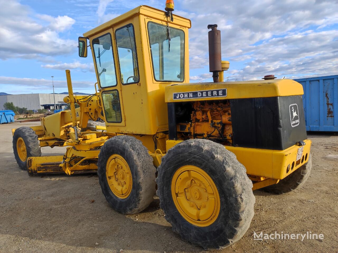 John Deere 570a grader