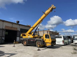 Grove GMK 2035 mobile crane