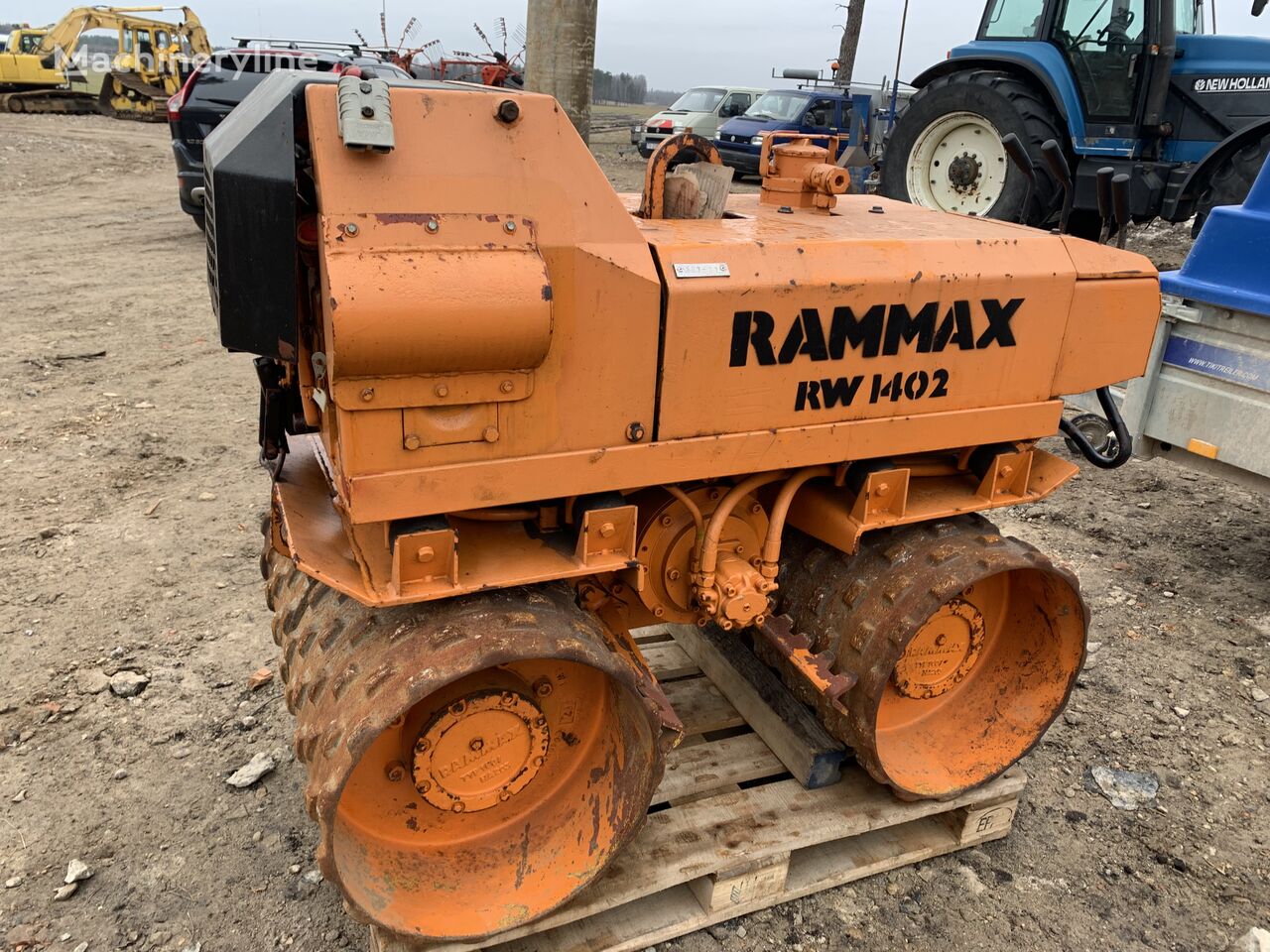 Rammax RW1402 plate compactor