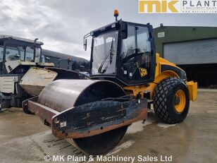 JCB VM132 single drum compactor