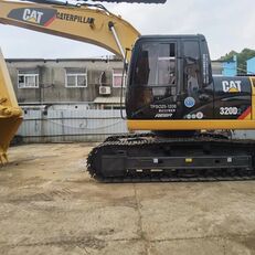 new Caterpillar 320D2 tracked excavator