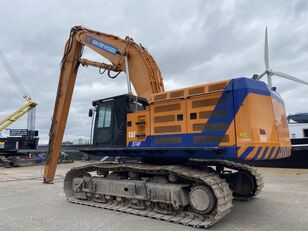 Caterpillar 374F      Triple (23 meters) tracked excavator