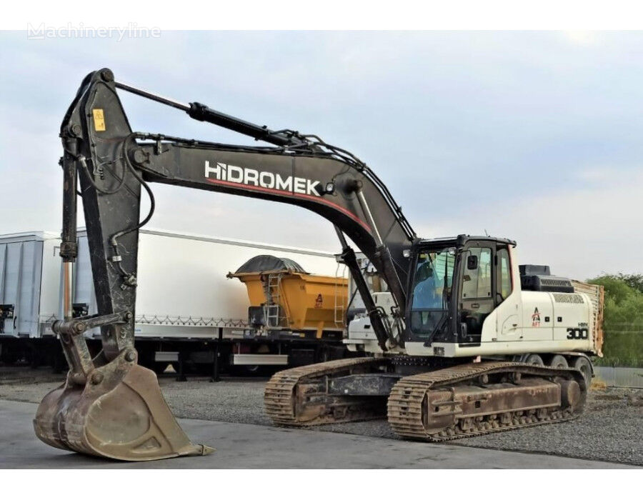 Hidromek 2016 HMK 300 LC-3 tracked excavator