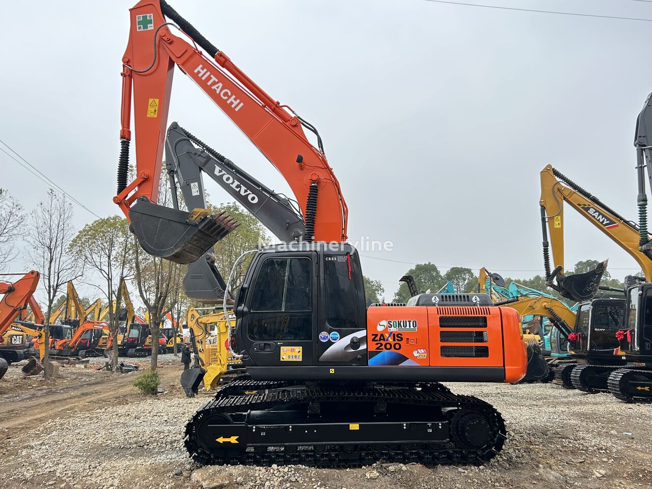 Hitachi ZX200 tracked excavator