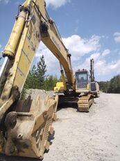 Komatsu PC400-7 tracked excavator