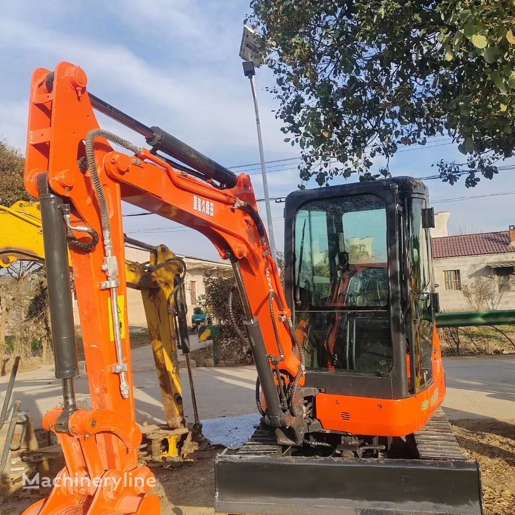 Kubota U30 tracked excavator