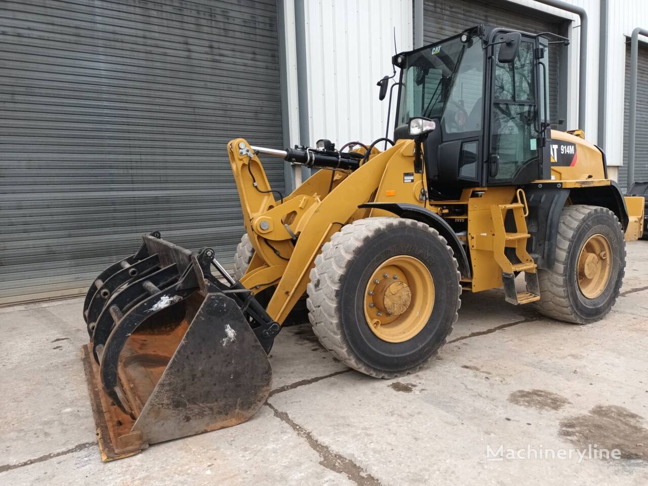 CAT 914M wheel loader