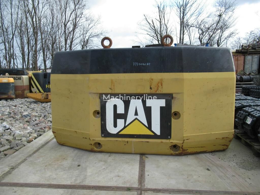 Caterpillar 374D excavator counterweight