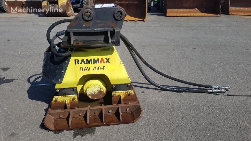 Ammann Rammax RAV 750 P excavator plate compactor