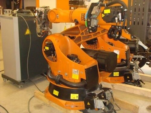 KUKA KR210 Serie2000 industrial robot