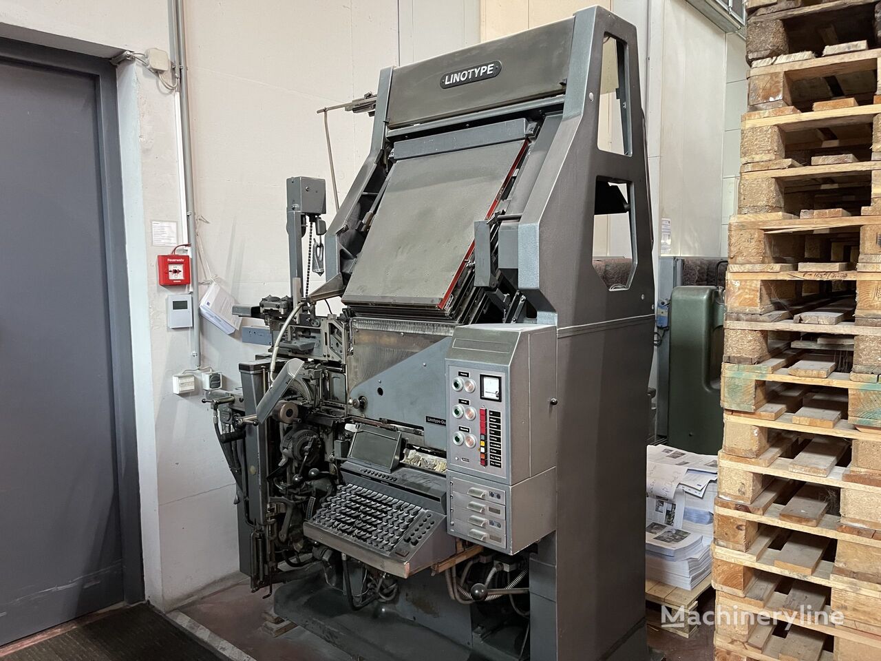 Linotype 280 linotype machine