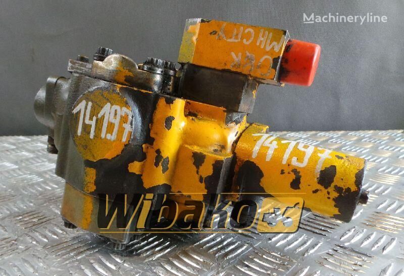 O&K MH CITY M/1 hydraulic distributor for O&K MH CITY excavator